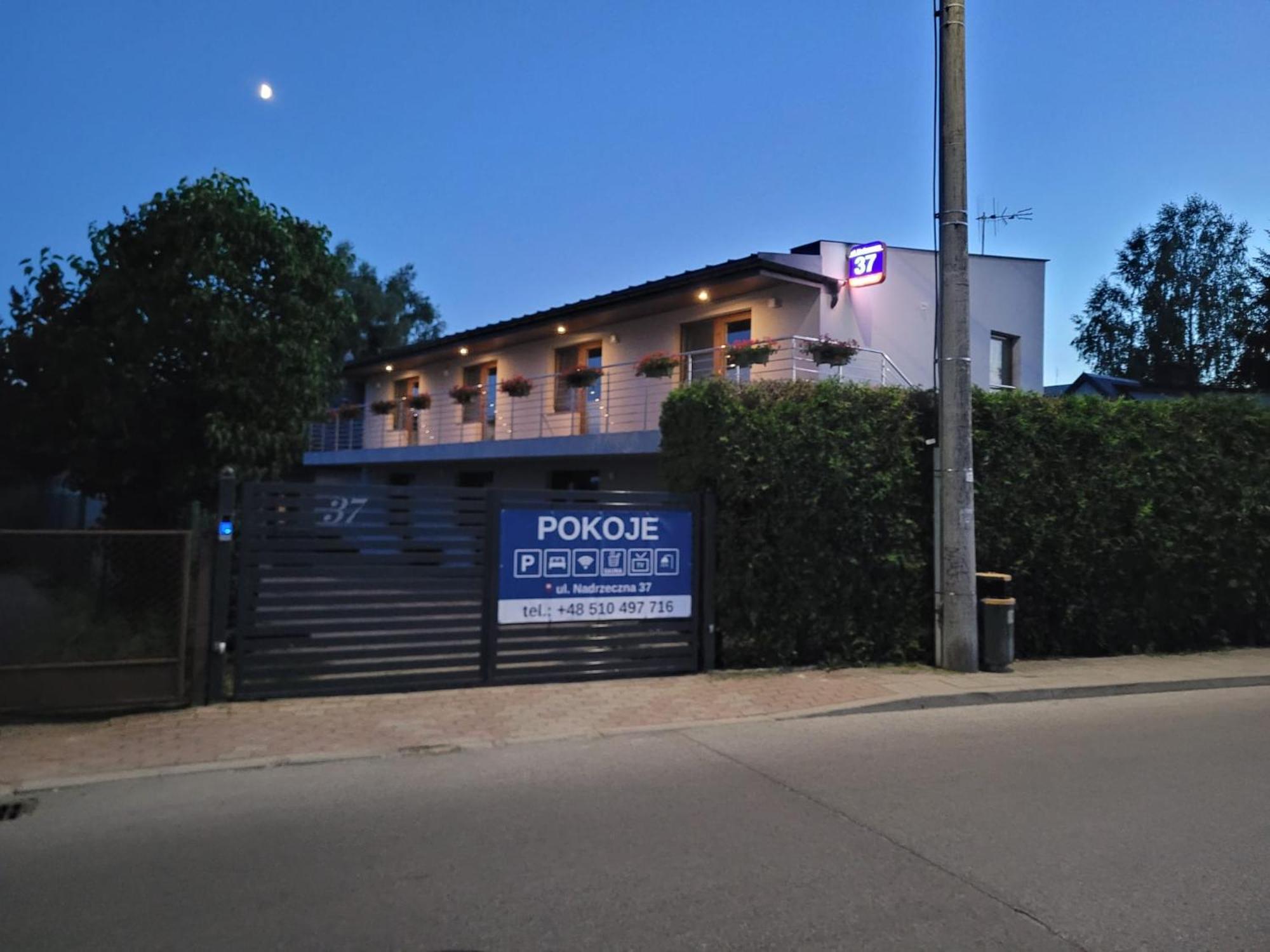 Pokoje Nadrzeczna Augustów Exteriér fotografie